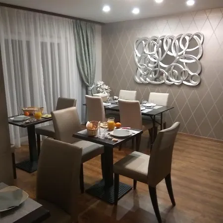 Les Suites De Geneve De L'allondon Chevry (Ain)